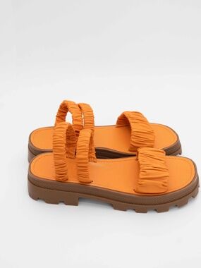 Schutz - Lirah Sporty Orange Leather Lug Sole Sandals